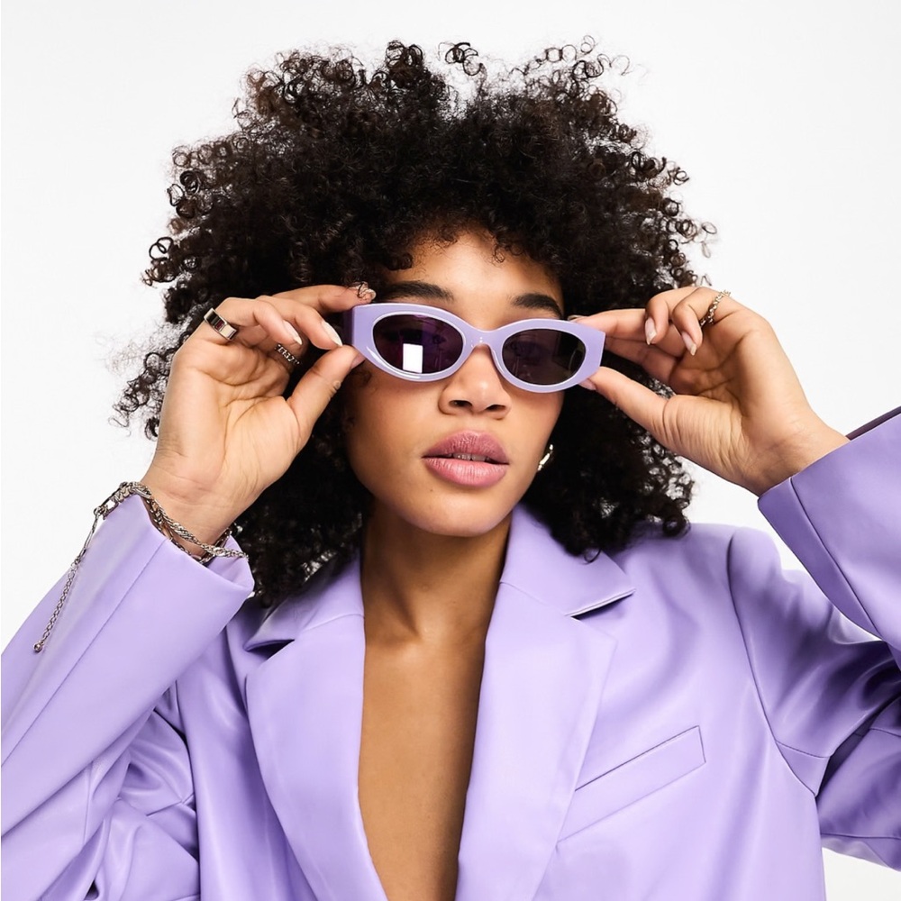 & Other Stories Oval Sunglasses in Lilac